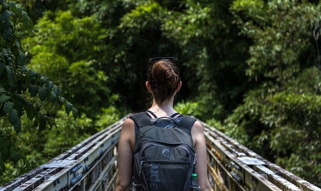 backpack-1839691_640